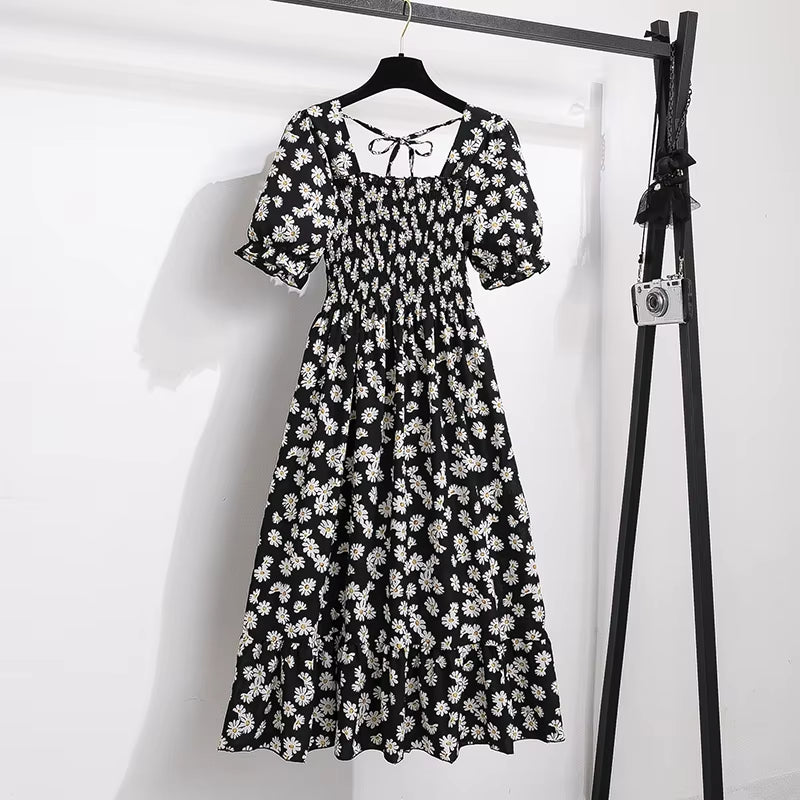 Chic Spring/Summer Chiffon A-Line Dress for Women - Elastic Waist, Short Sleeve, Pleated Casual Style